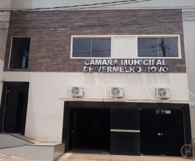 Informativo: Câmara devolve mais de R$90.000,00 à Prefeitura para investimento no Município