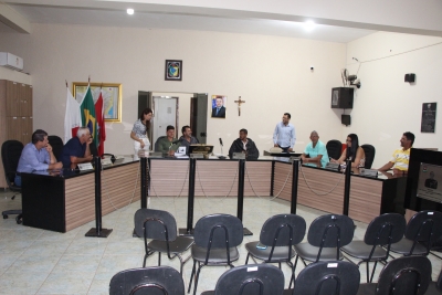 Reunião ordinária do mês de outubro aconteceu no último dia 06, com homenagem ao Sr. Padre Manoel Moreira de Abreu e indicação Legislativa