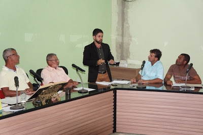 Vermelho Novo - Diminuir número de vereadores é diminuir o poder do povo de acordo com jurídico da Câmara Municipal!