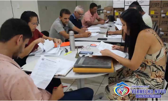 01/03 Câmara de vermelho novo realizou mais uma sessão extraordinária 